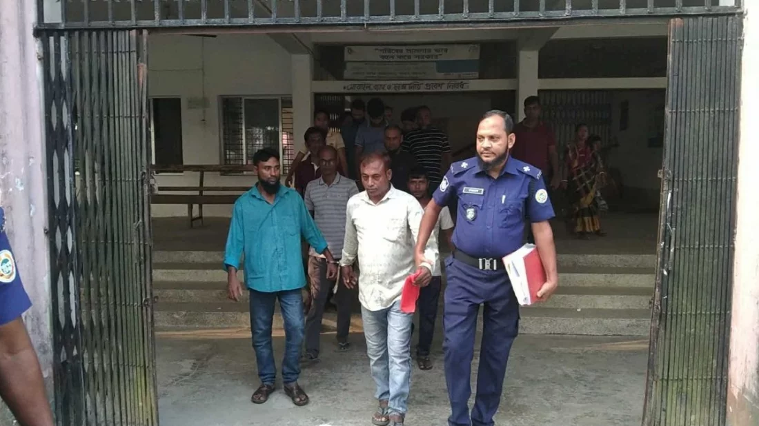 মিথ্যা মামলা দেওয়ায় বাদীর কারাদণ্ড ও অর্থদণ্ড, আসামিদের বেকসুর খালাস